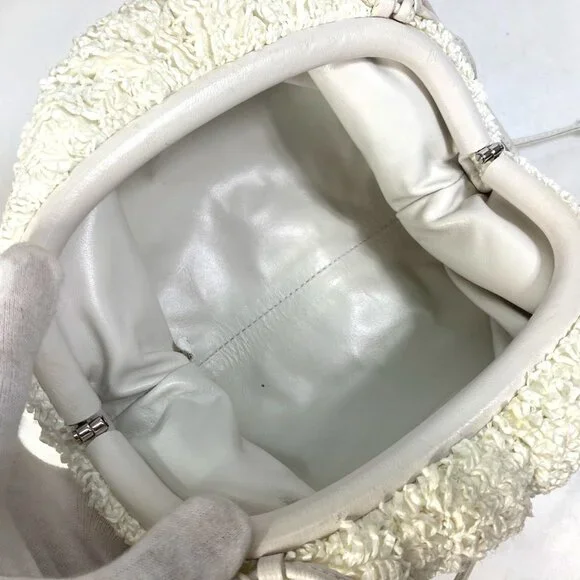 BOTTEGA VENETA White Shoulder Bag - Picture 13 of 16
